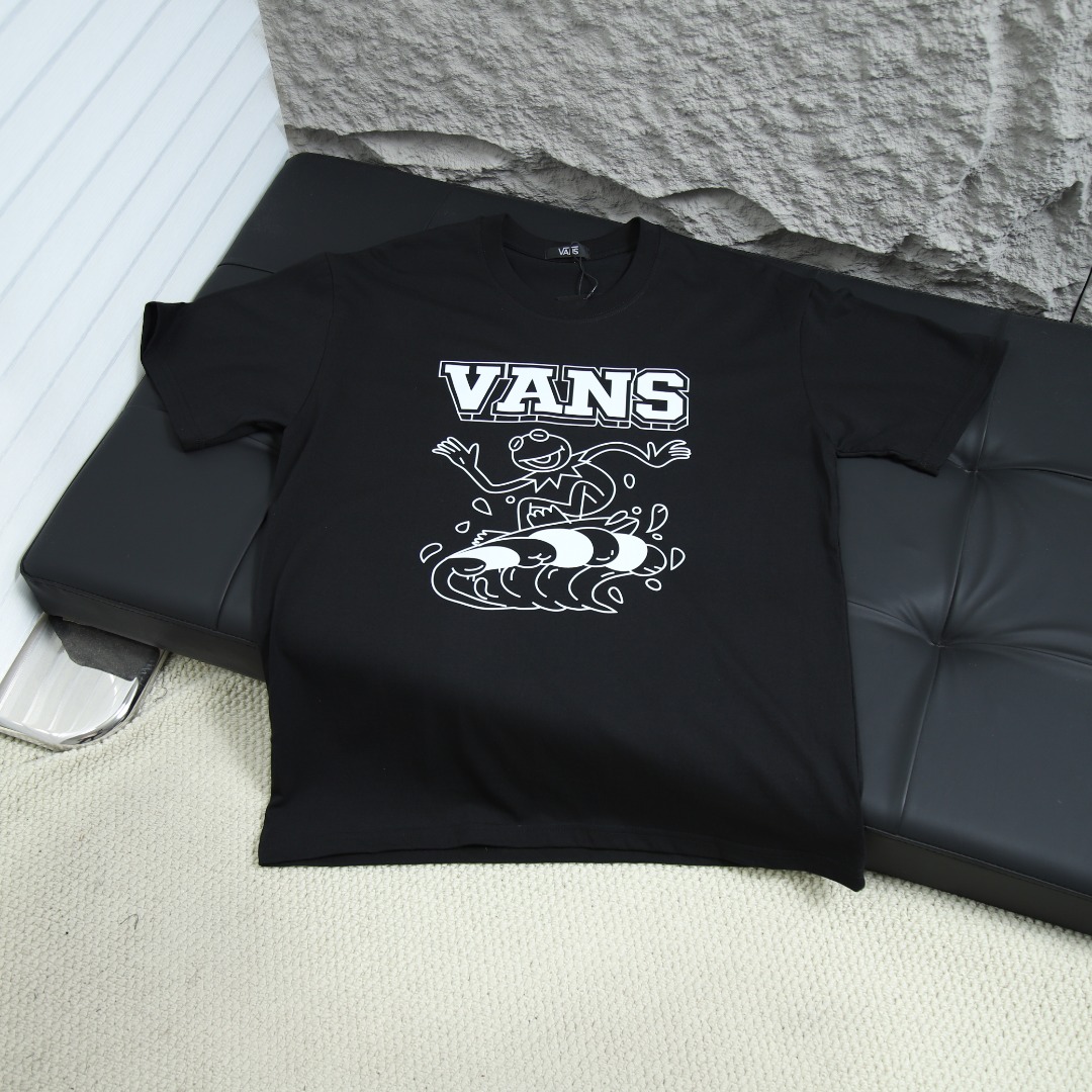 2025스프링 신상품 VANS / 반스 백 라운드넥 반팔 티셔츠 모델 번호: VA0017