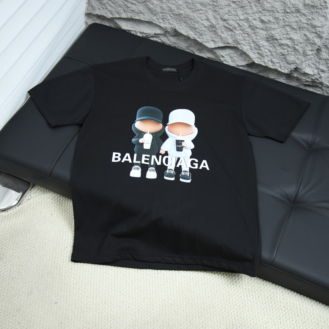 2025ss 봄 신상 발렌시아가/파리 패밀리 라운드넥 반팔 티셔츠 모델 번호: BA0065
