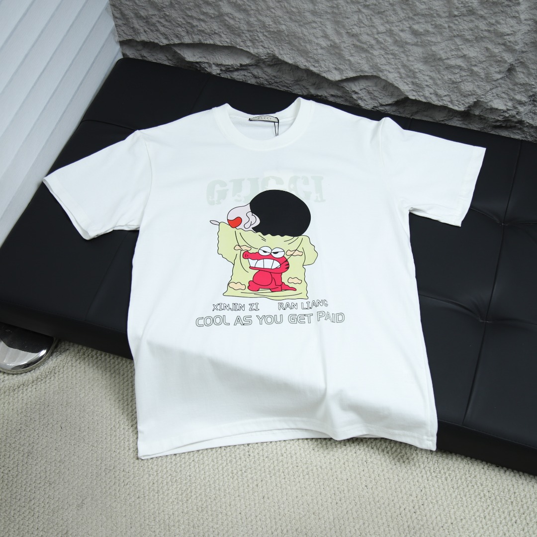 2025s봄 신상 GUCCI/구찌 라운드넥 반소매 티셔츠 모델 번호: GUC038