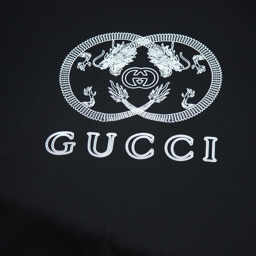 2025ss 봄 신상 GUCCI/구찌 라운드넥 반팔 티셔츠 모델 번호: GUC065