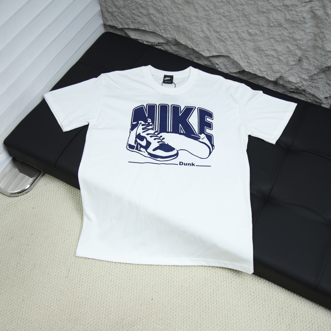 2025ss 봄 신상 NIKE / 나이키 라운드넥 반팔 티셔츠 모델 번호: NI005