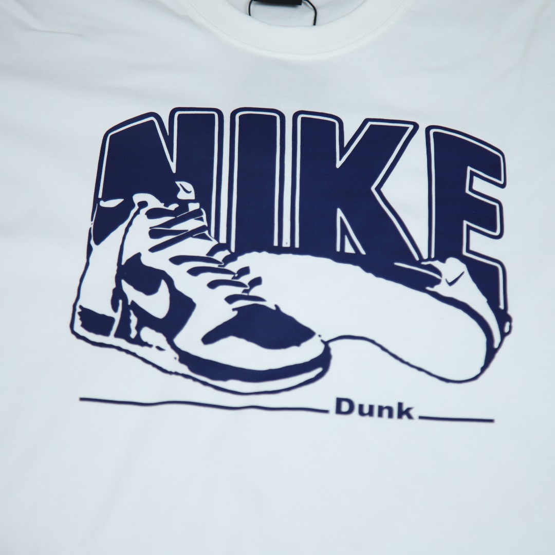 2025ss 봄 신상 NIKE / 나이키 라운드넥 반팔 티셔츠 모델 번호: NI005