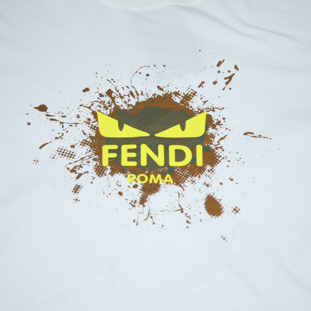 펜디/펜디 카툰 베어 프린트 반팔 티셔츠! 모델 번호: FEN010