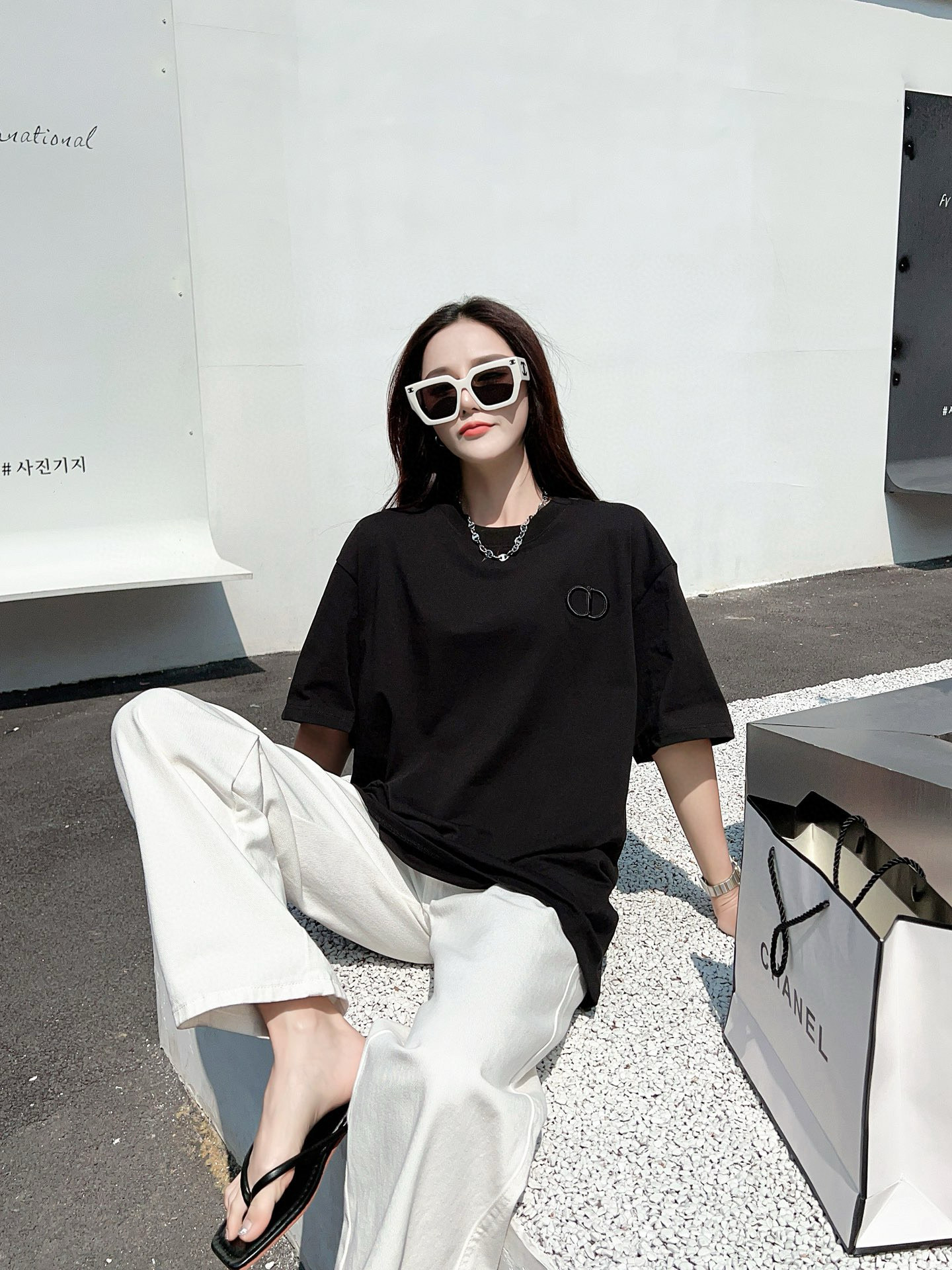 ﻿디올 클래식 CD 자수 레터 쇼트 슬리브