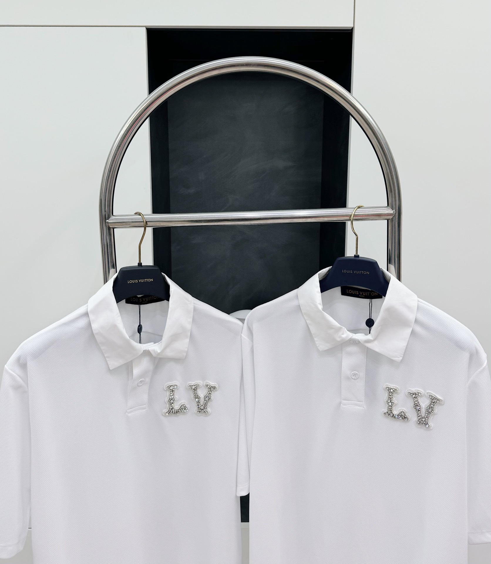 LV 2024SS 얼리 스프링 뉴 폴로 다이아몬드 자수 반소매