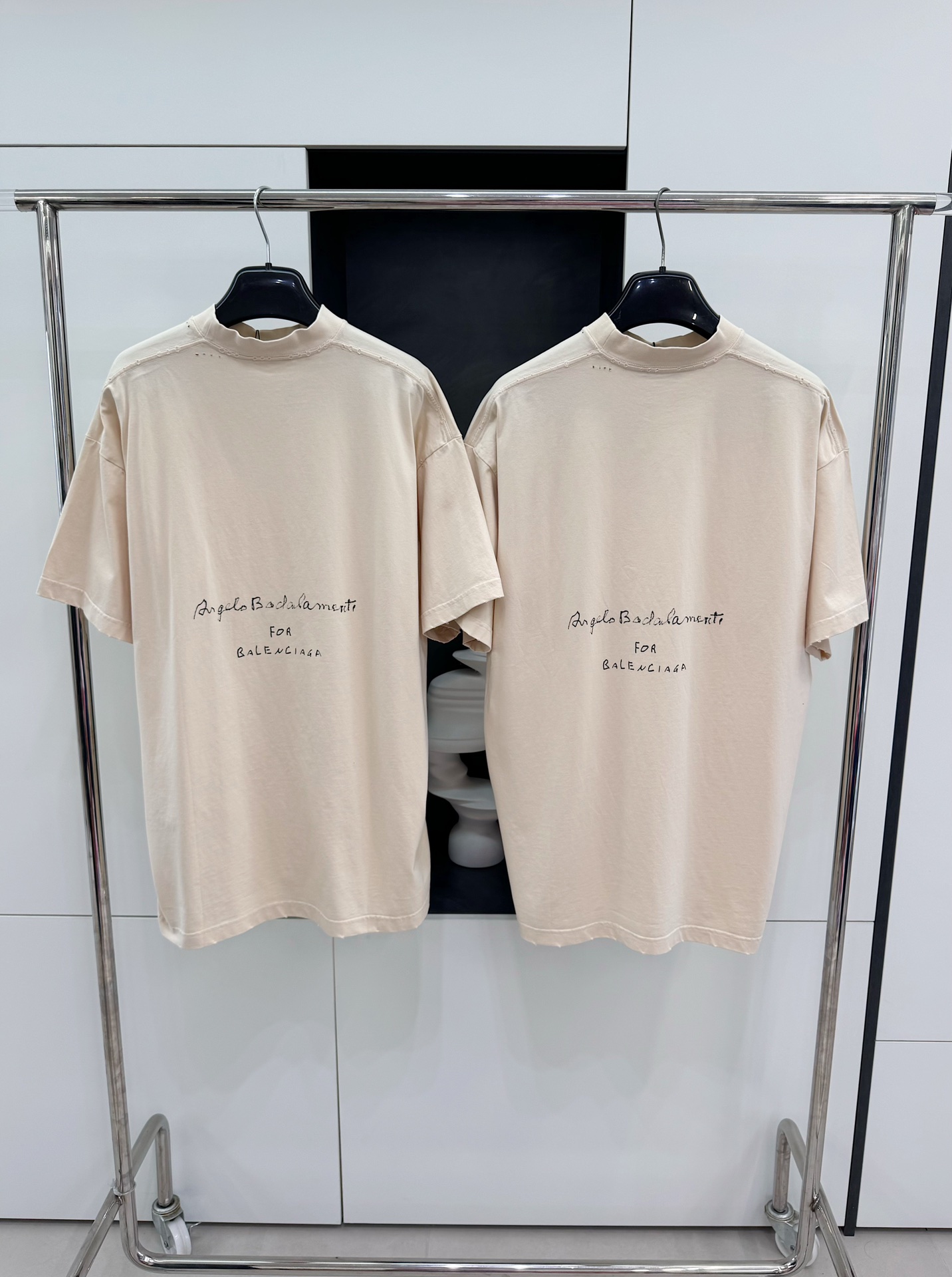 발렌시아가 2024SS 노트 프린트 쇼트 슬리브 셔츠