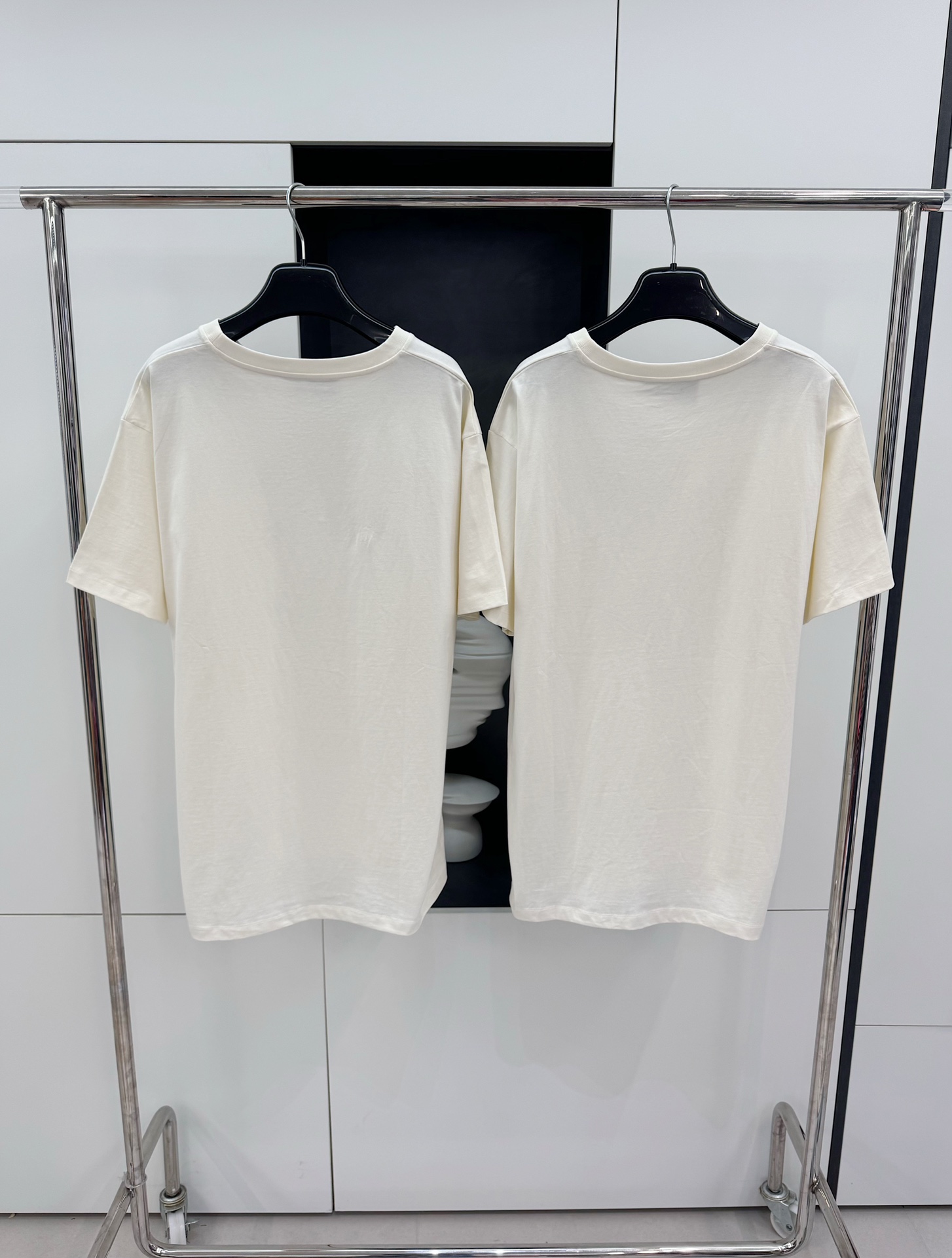 GU 2024SS 드래곤 프린트 쇼트 슬리브 셔츠
