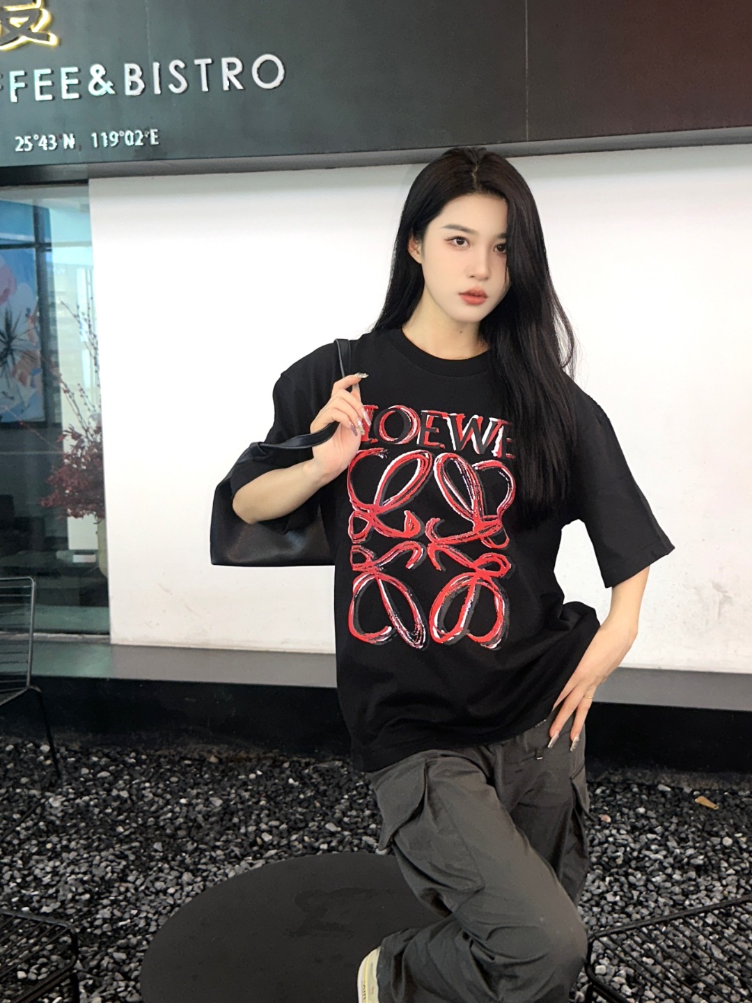 로에베 로에베 24SS 라지 페인팅 쇼트 슬리브 셔츠