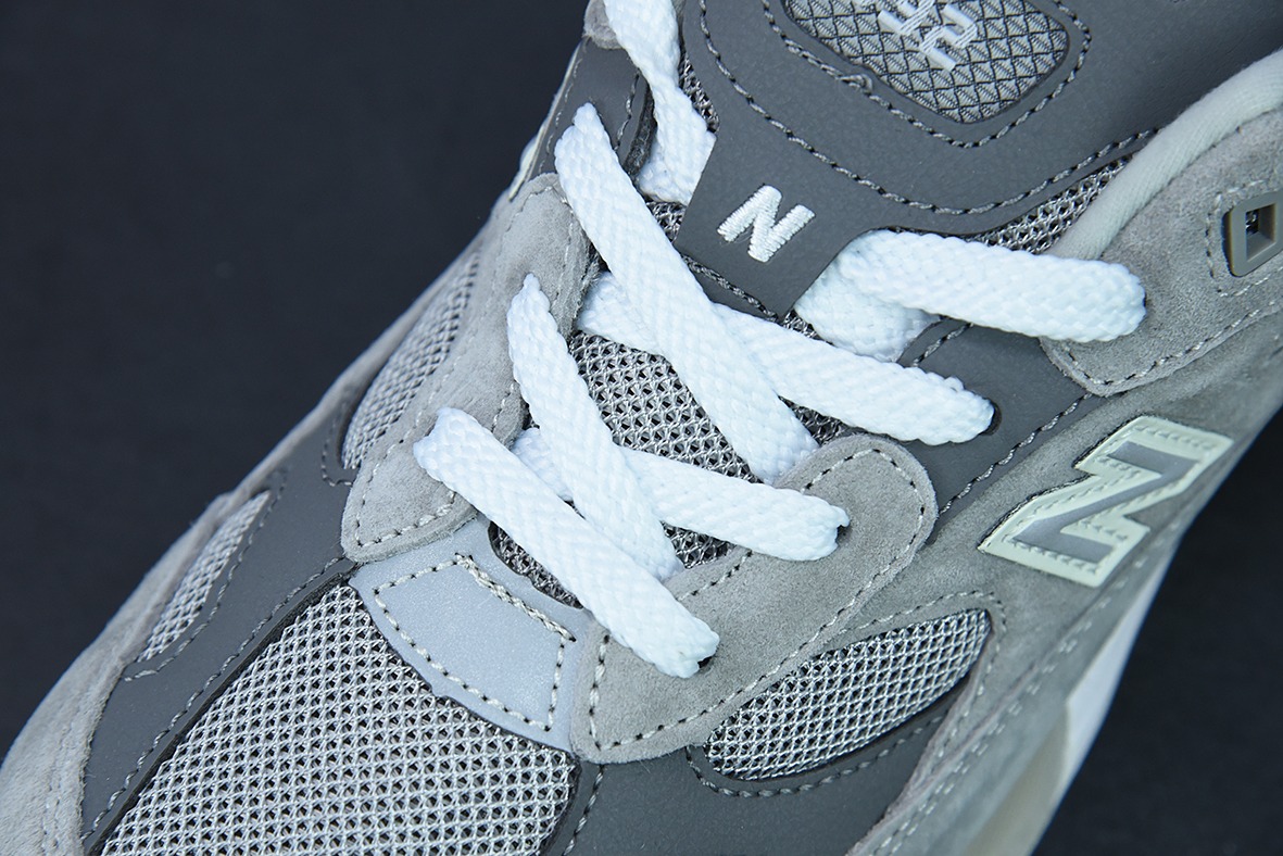 뉴발란스 NB 메이드 인 USA M992 시리즈 미국산 혈통 클래식 레트로 캐주얼 스포츠 매치 매치 팝스 러닝화 M992GR 사이즈: 36-45