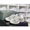 NB ML2002 시리즈 레트로 아빠 스타일 캐주얼 스포츠 조깅화 “스웨이드 크림 실버 그레이 ML2002RE 