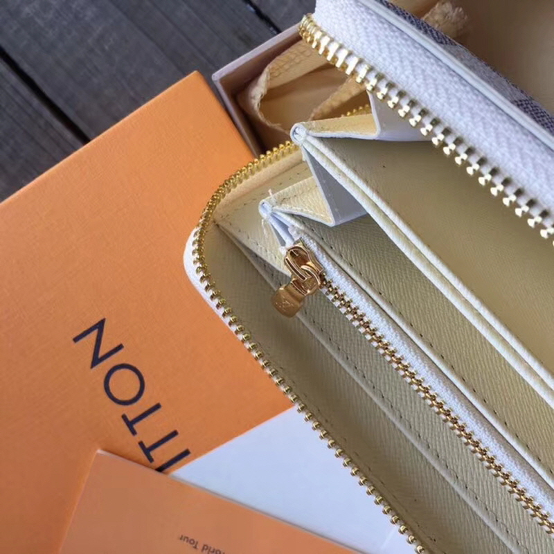  Louis Vuitton 2020 여성용 다미에 지피월릿