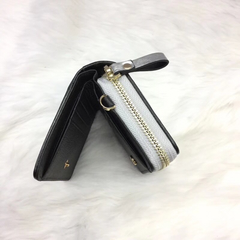 Chanel 2020 여성용 스트랩 퀄팅 반지갑 2가지색상