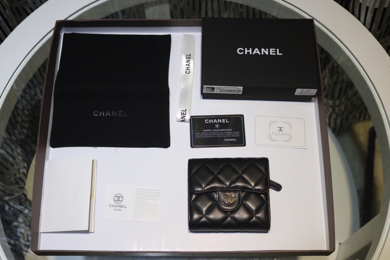 Chanel 2020 여성용 램스킨 클래식 지갑