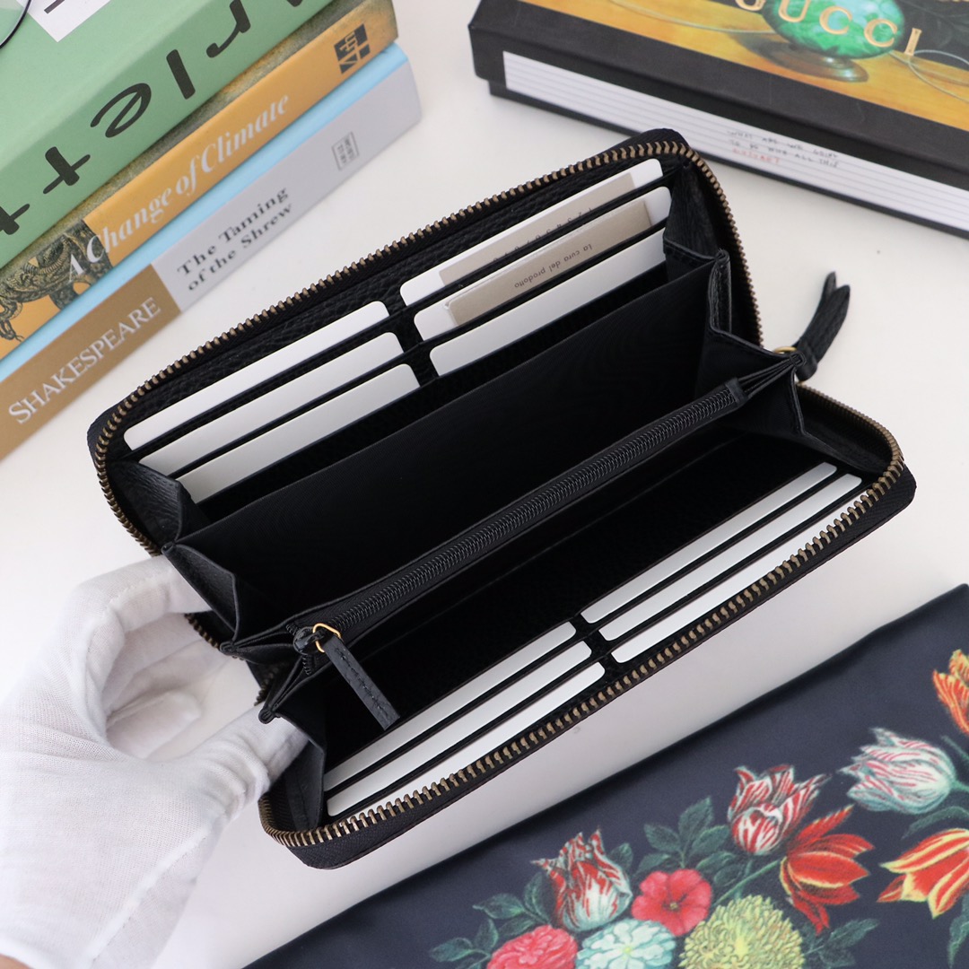  Gucci 구찌 가죽 장지갑 블랙,레드