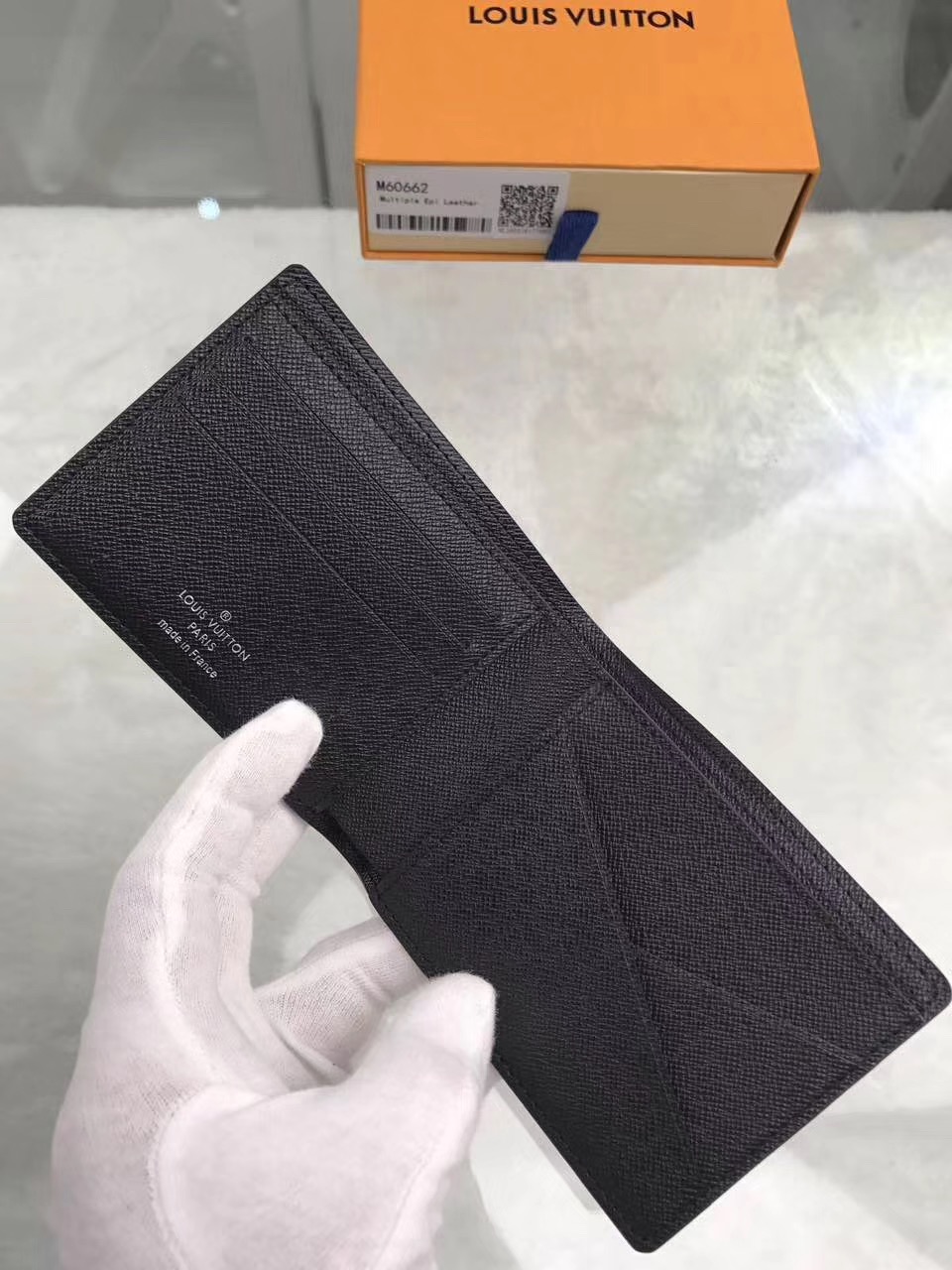  Louis Vuitton 루이비통 반지갑  M60662