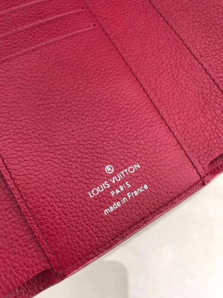  Louis Vuitton 루이비통 신상 M62948