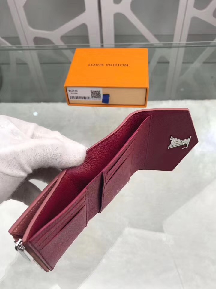  Louis Vuitton 루이비통 신상 M62948