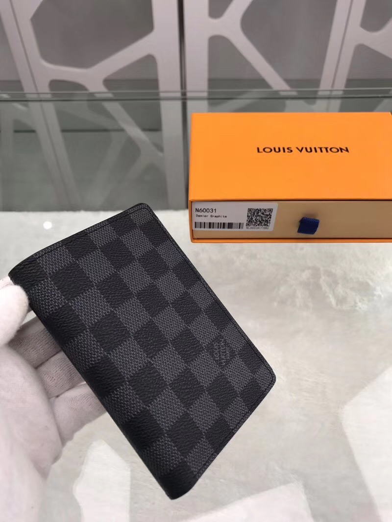  Louis Vuitton 루이비통 여권지갑 N60031