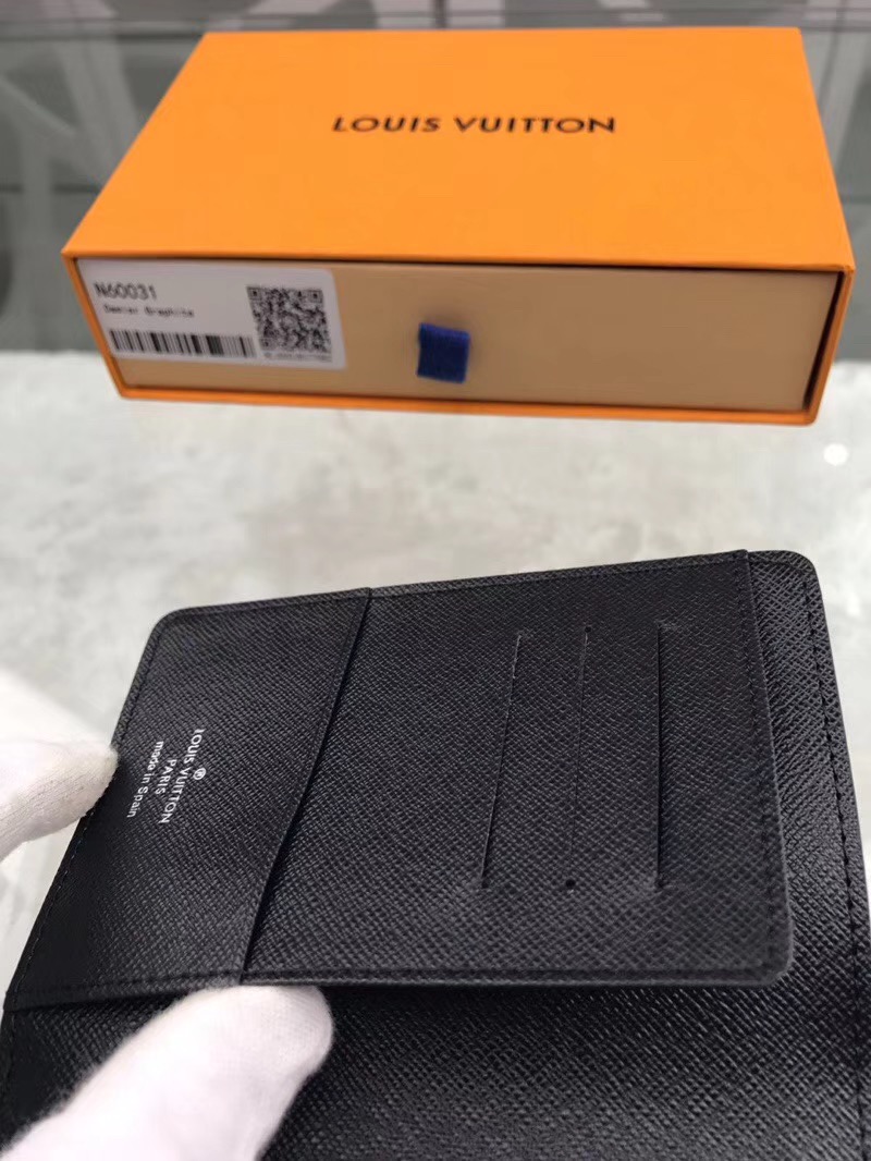 Louis Vuitton 루이비통 여권지갑 N60031