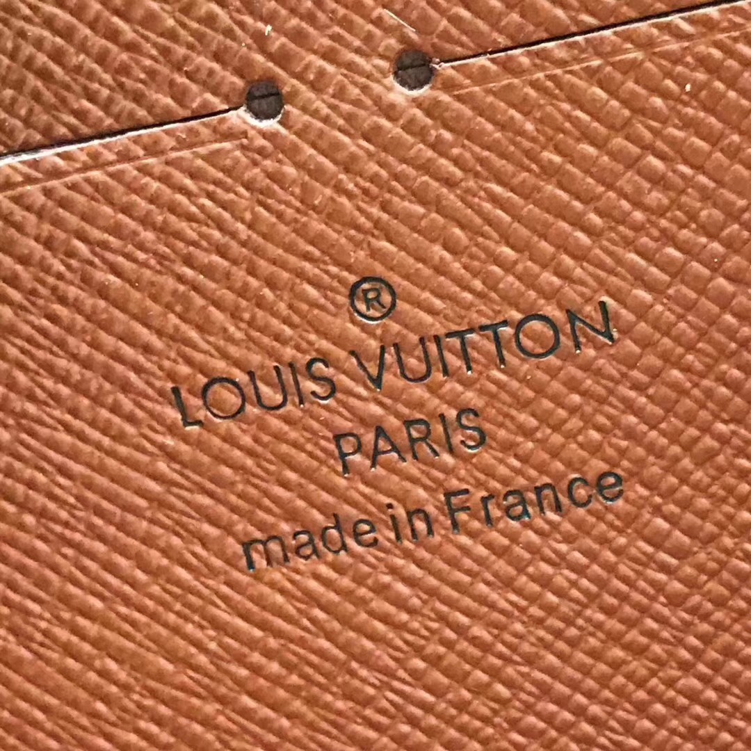  Louis Vuitton 루이비통 장지갑 M60017