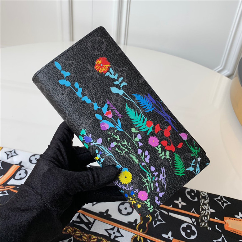 루이비통 장지갑 M62665 2020/신상