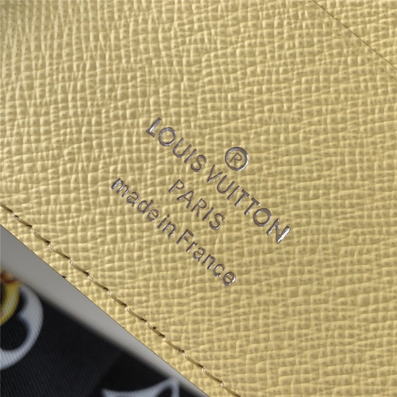 루이비통 모노그램 반지갑 M60896 신상