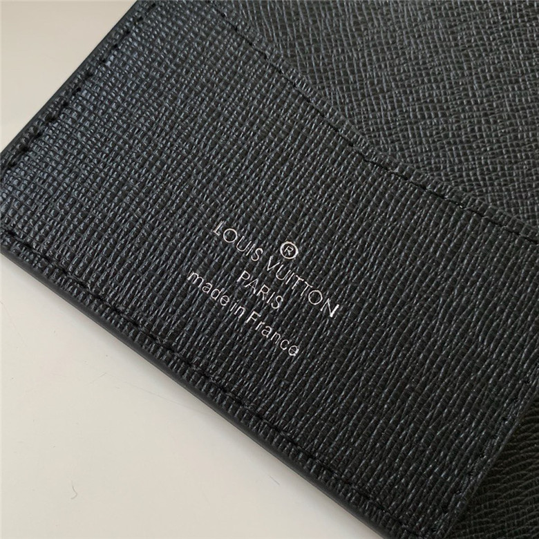 루이비통 여권지갑 M64411-5 신상