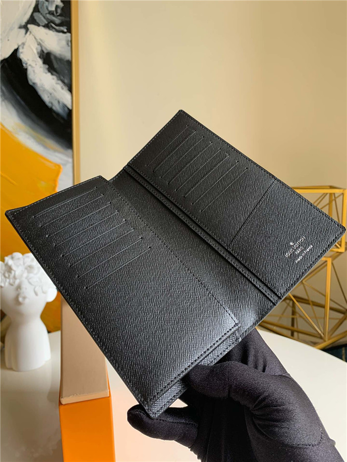 Louis Vuitton 루이비통 브라짜 장지갑 M30285 신상