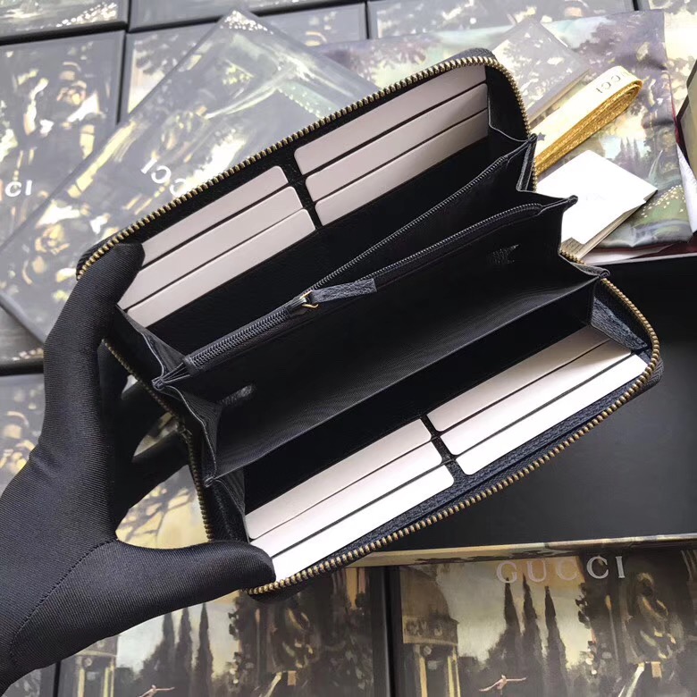 구찌 지퍼 장지갑 신상 523667