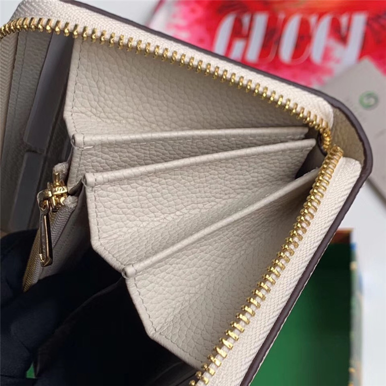 구찌 주미 장지갑 신상 54855