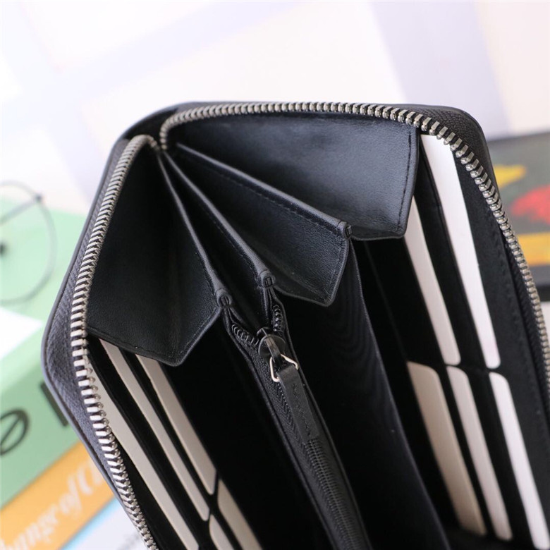 구찌 장지갑 575135 신상