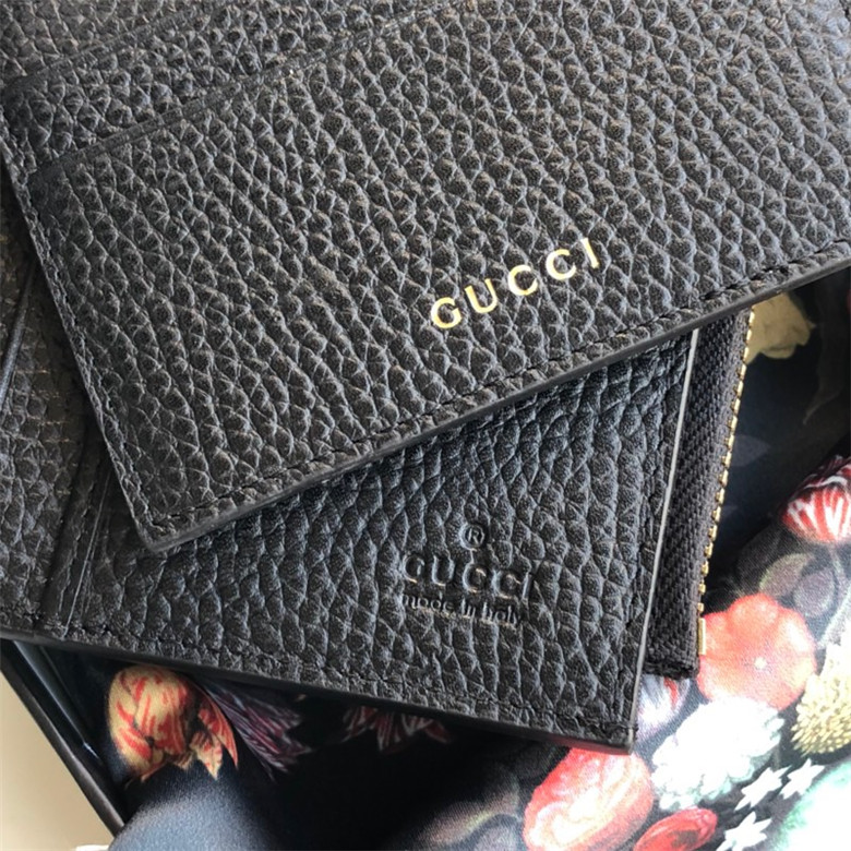 구찌 지갑 498094 신상