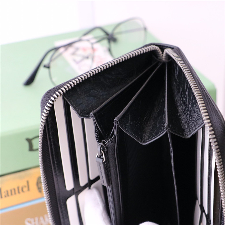 구찌 지퍼 장지갑 575988 신상