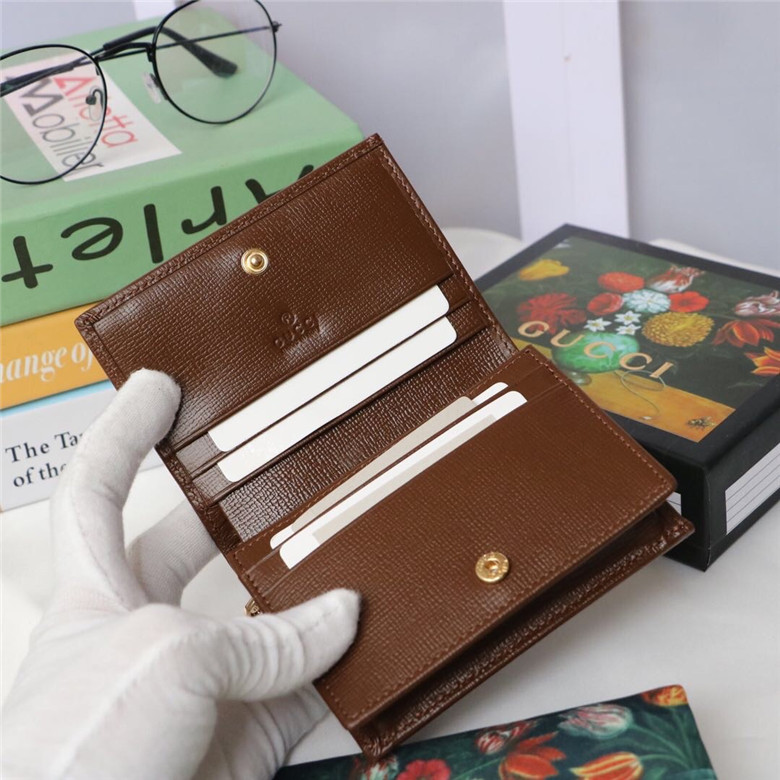 구찌 반지갑 598532 신상