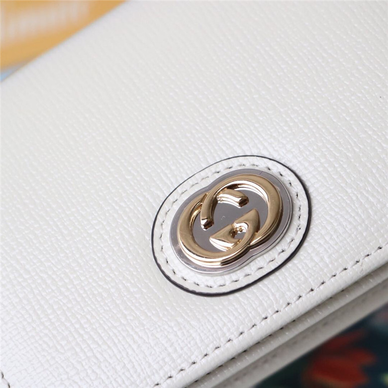 구찌 반지갑 598532 신상