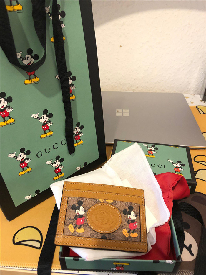  Gucci 구찌 X 디즈니 카드지갑  30581 2020/신상