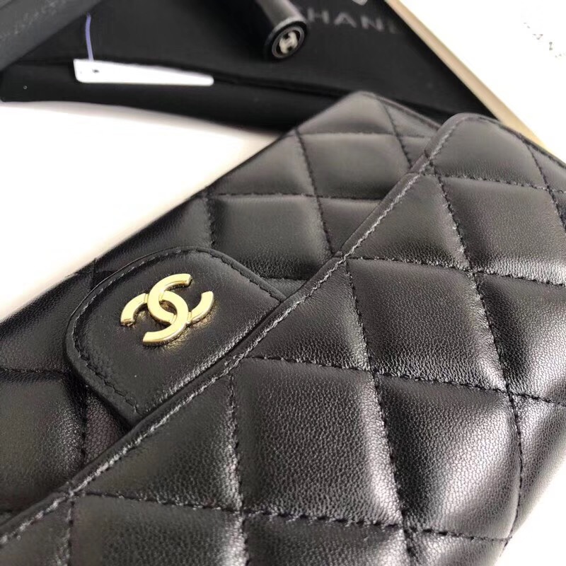 샤넬 장지갑 금장 AS5006