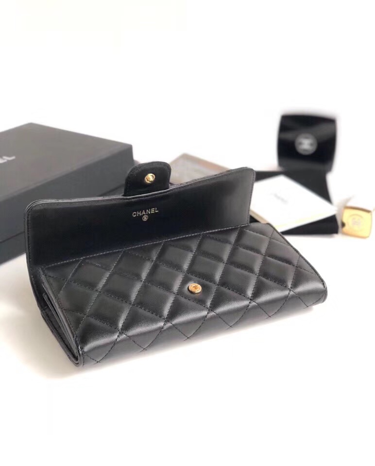 샤넬 장지갑 금장 AS5006