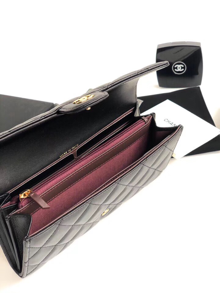 샤넬 장지갑 금장 AS5006