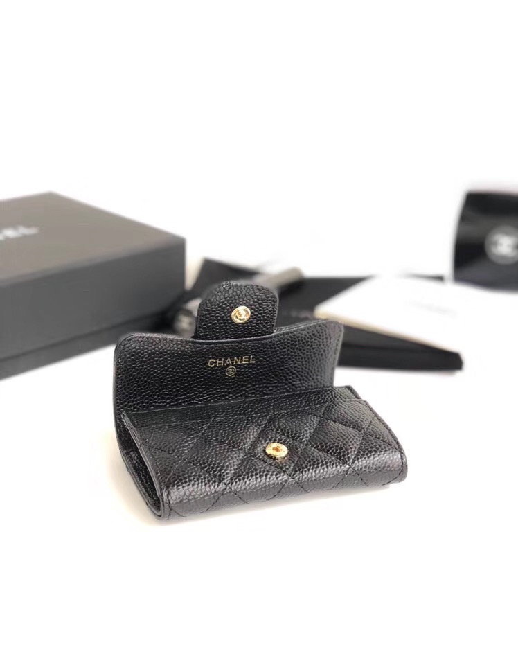  CHANEL 샤넬 카드지갑 케비어 금장  A80799