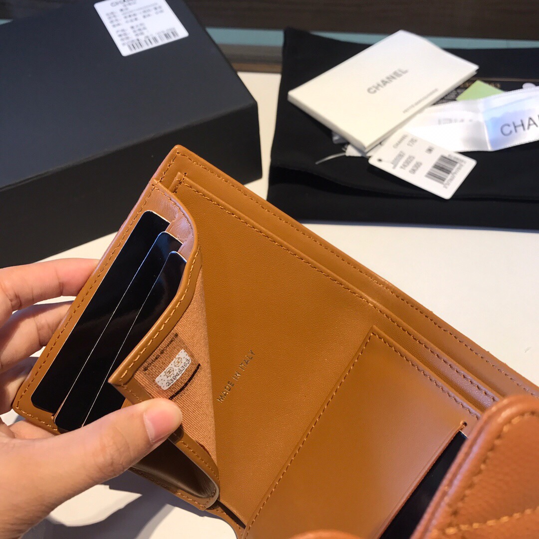 샤넬 캐비어 반지갑 11CM AS401052