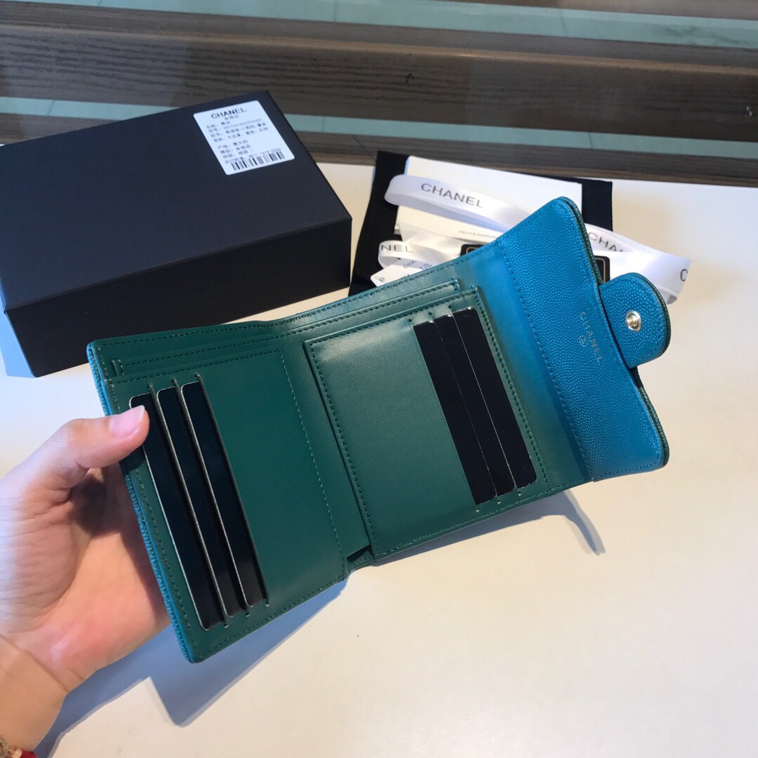  CHANEL 샤넬 캐비어 반지갑 11CM AS401052