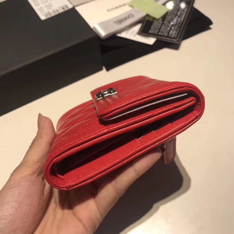 샤넬지갑 양가죽  은장 11CM AS87555