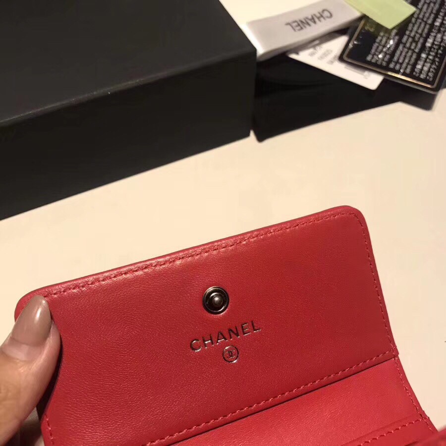 샤넬지갑 양가죽  은장 11CM AS87555