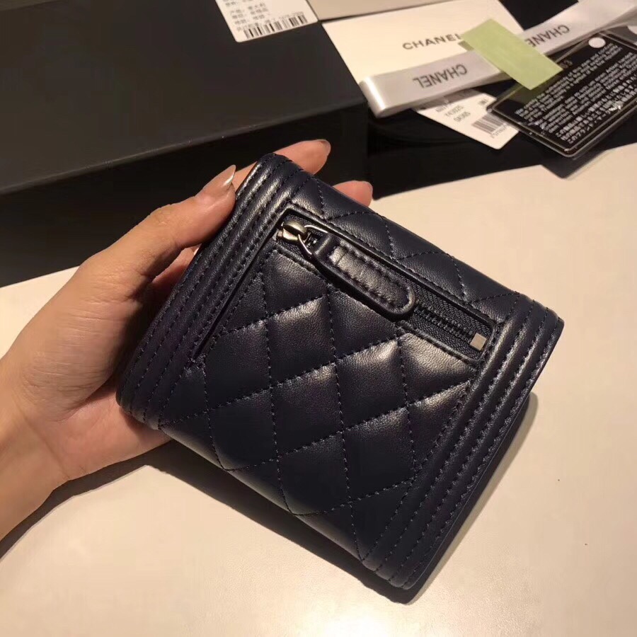 샤넬지갑 양가죽  은장 11CM AS87555