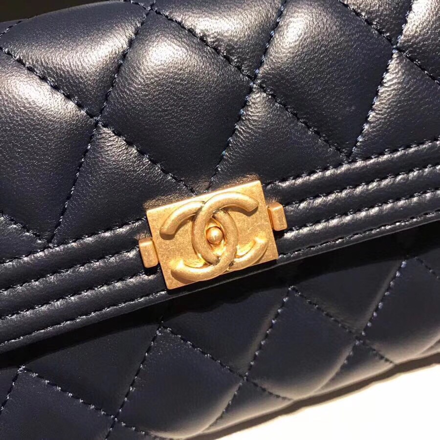 샤넬지갑 양가죽 금장 15CM AS87099