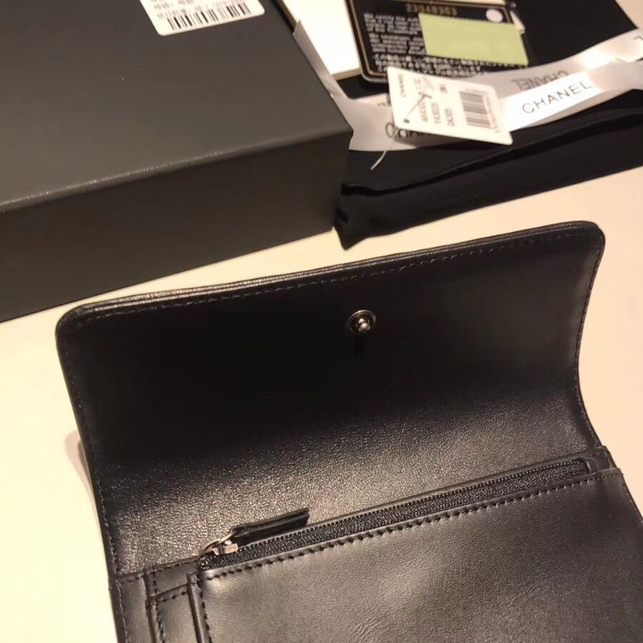 샤넬지갑 양가죽 은장 15CM AS87099