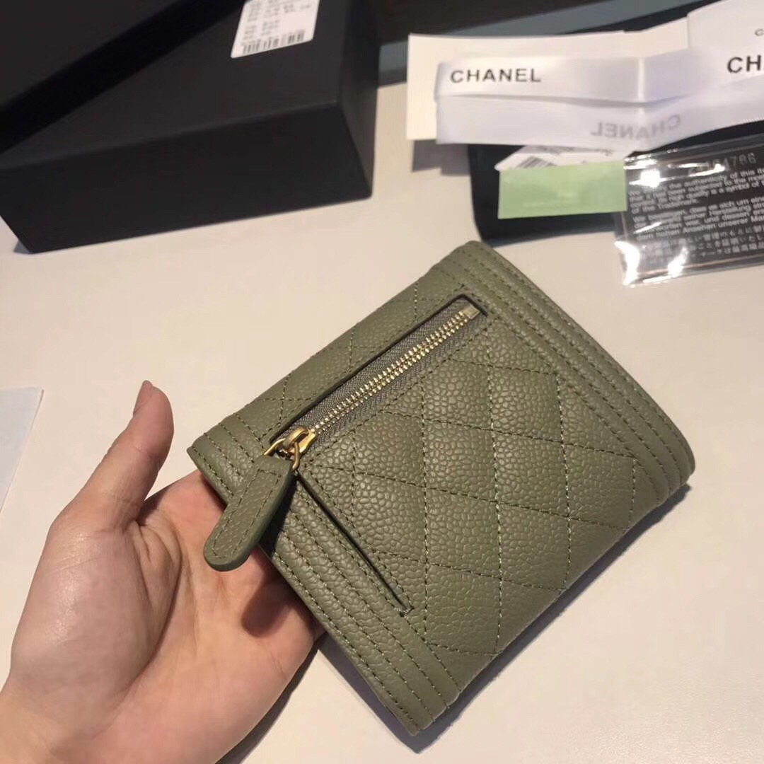 샤넬 LEBOY 지갑 케비어 금장 AS87088