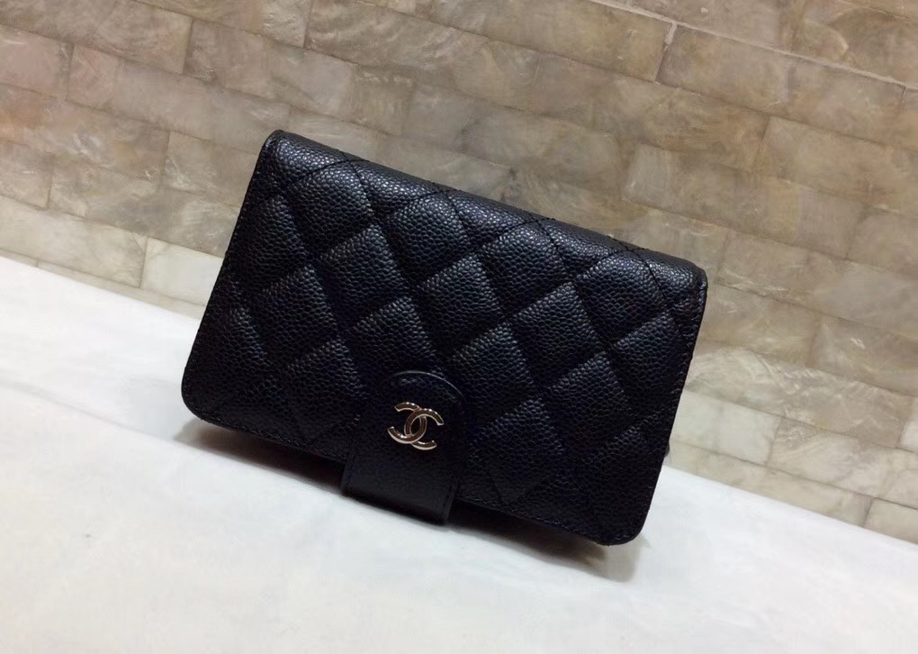 샤넬지갑 캐비어 은장 15CM AS30211