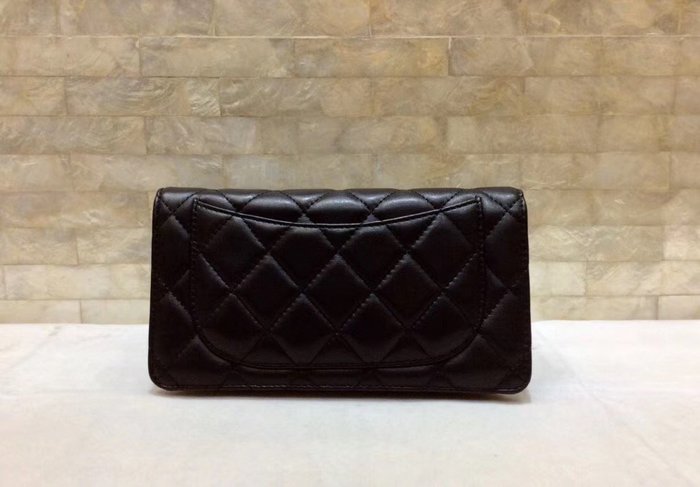 샤넬장지갑 양가죽 은장 18.5CM AS305215